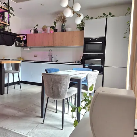FLAT ISOLA - New Opening-2